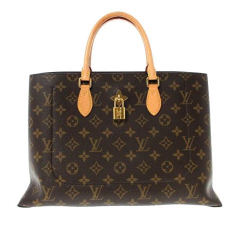 premiere malle louis vuitton|Louis Vuitton monogram flower tote.